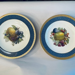 Crown Ducal plates-set of 2