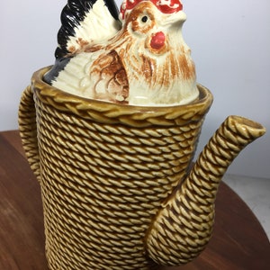 Hen coffeepot and creamer (set)