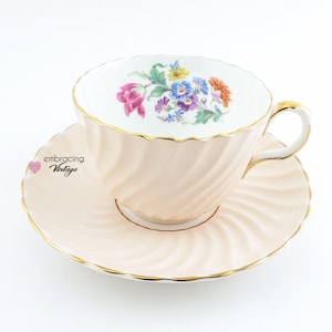 AYNSLEY | tasse à thé et soucoupe vintage | tasse à thé florale rose poudré | Fabriqué en Angleterre | Bone China | c. Années 30 - Années 50