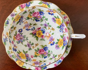 Royal Standard Vintage Teacup & Saucer | Floral | Chintz | Made in England | Fine Bone China | 1949-1966