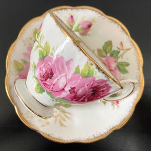 ROYAL ALBERT | American Beauty | Vintage Teacup & Saucer | Made in England | Bone China | Pink Roses | Heavy Gold Gilding