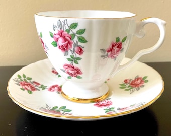 Royal Grafton vintage theekopje schotel | Roze rozen, porselein, gemaakt in Engeland