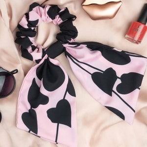 Luxury pink scarf scrunchie heart print scrunchie -1950s style