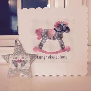 Nieuwe Baby kaartje en Gift Tag, geschikt voor een meisje van de baby, die kan gepersonaliseerd worden op aanvraag.