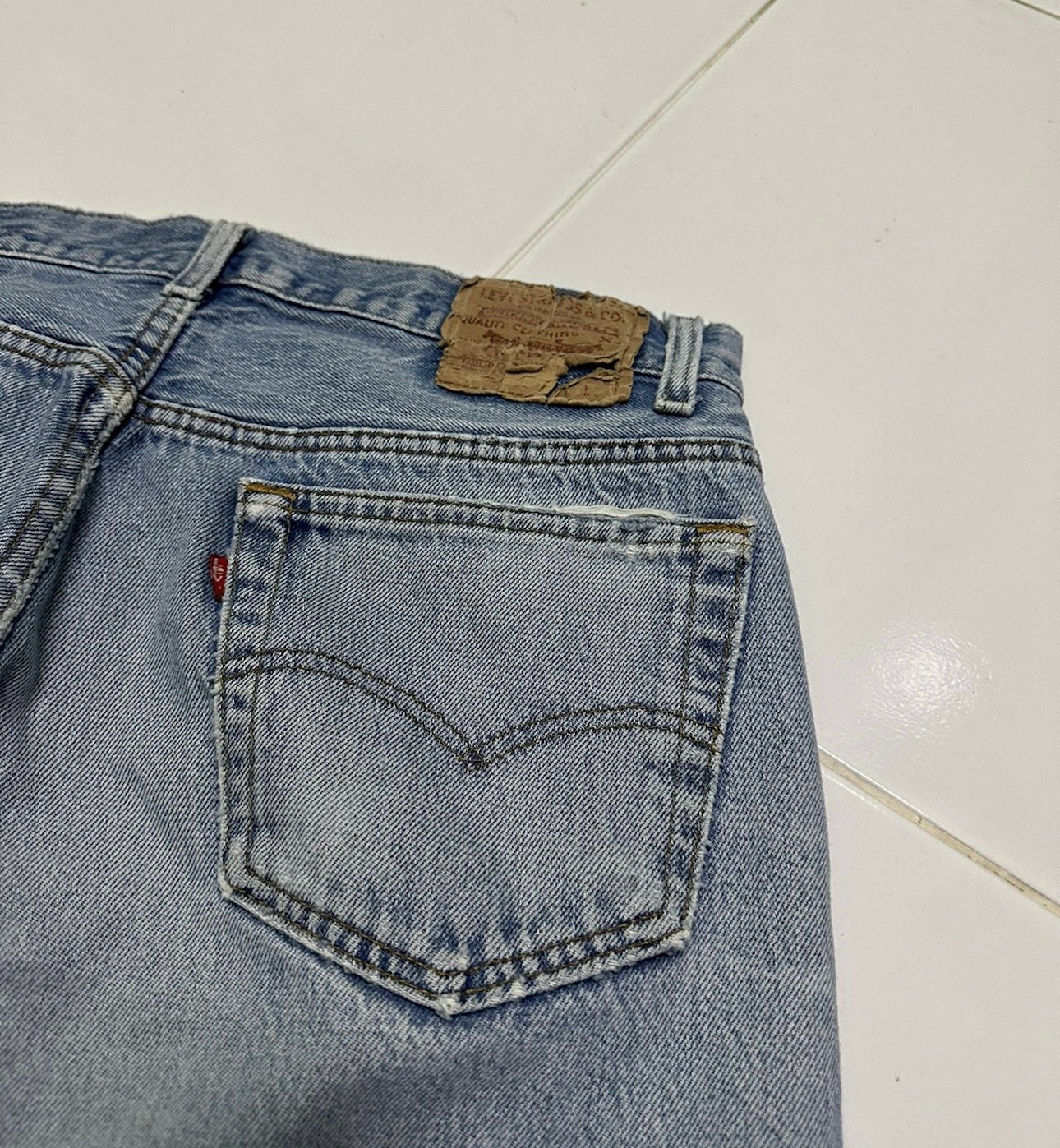 Vintage 90s Levi’s 501 Top Button 532 Distressed Denim Jeans Size 32x27 ...