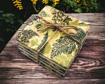 Fern leaves stone coasters set. Rustic hevay coasters made of tumbled marble with green foliage design. Chunky brown and green coasters set.