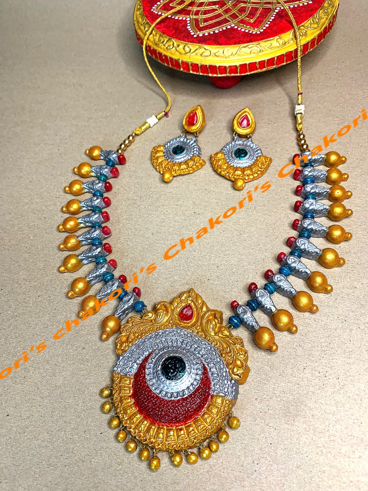 Handmade Necklace Set Gold/silver 