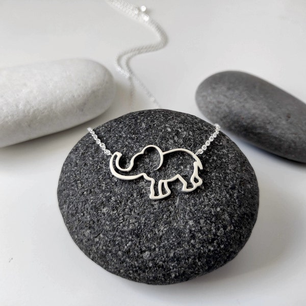 Collier éléphant | Pendentif éléphant en argent ou en or | Bijoux éléphant minimalistes | Porte-bonheur | Bébé éléphant | Cadeau fierté ou bonheur