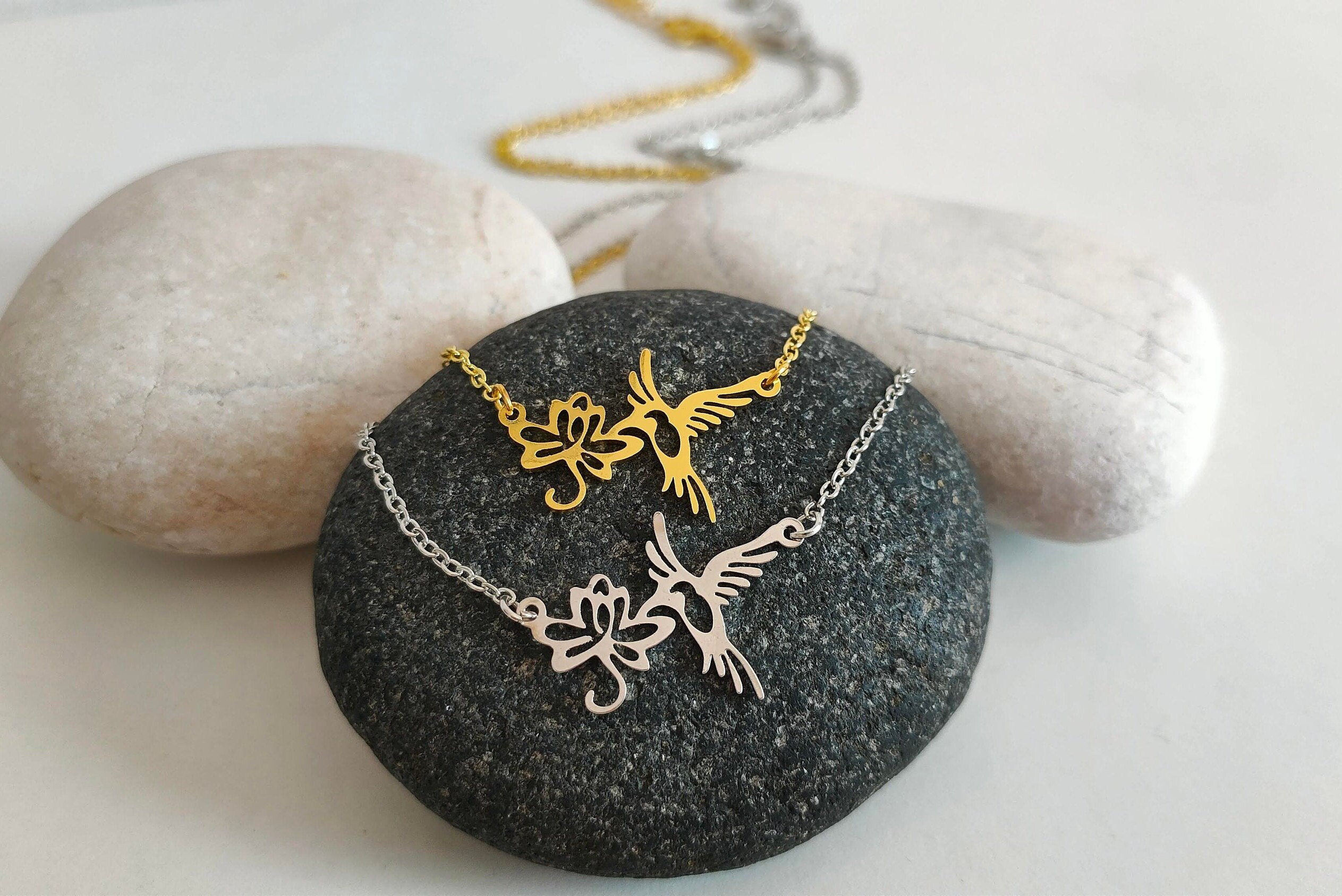 Hummingbird Necklace, Swallow Birds, Dainty Bird Necklace, Tiny Hummingbird, Birthday Gift, Gift for Her, Bridesmaid Gift, Sister Gift