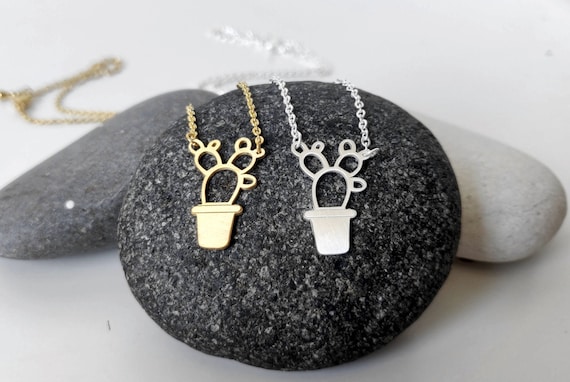 Dainty Cactus Necklace,