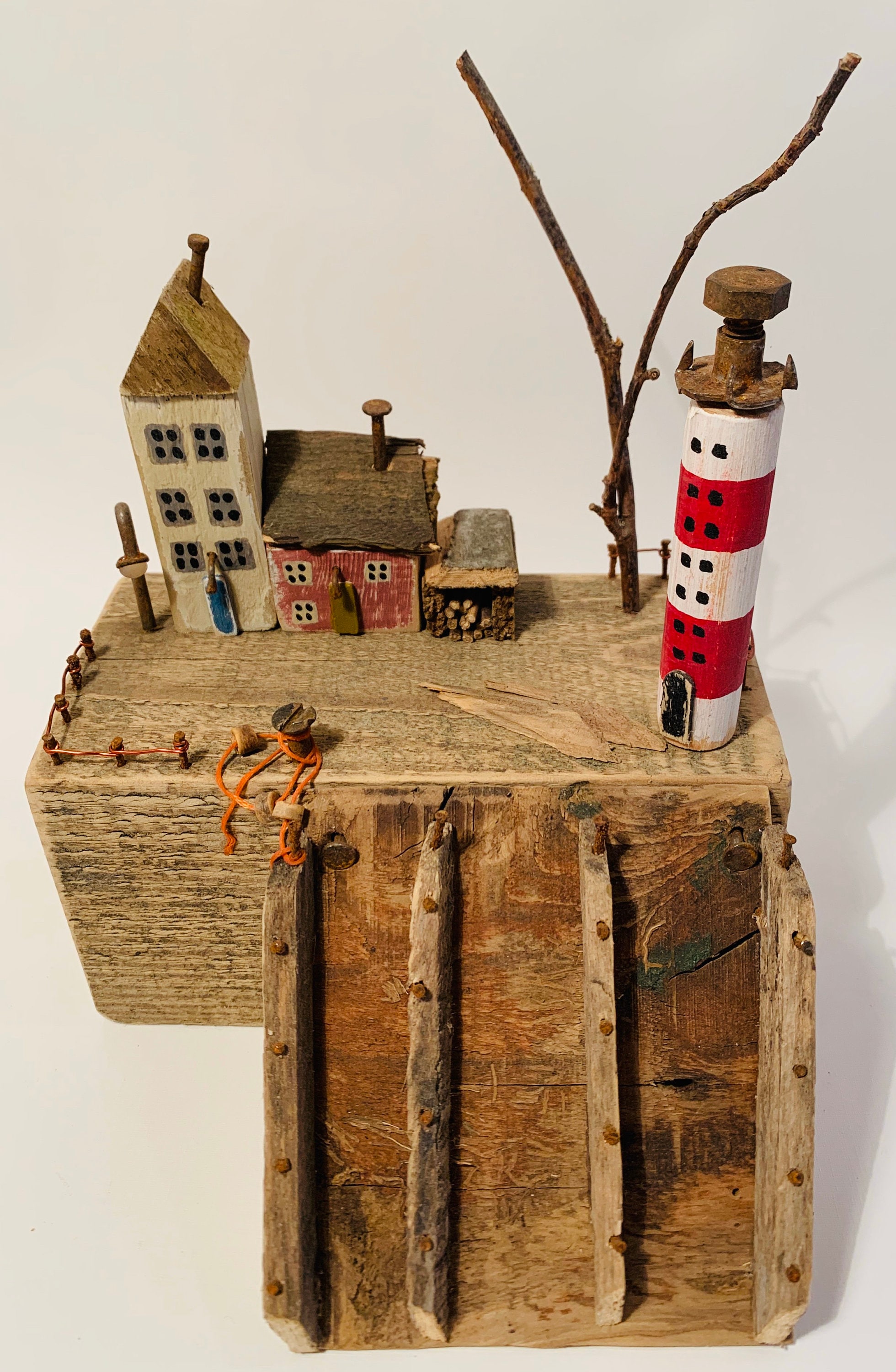 Una hermosa y única casa artesanal de madera a la deriva que | Etsy