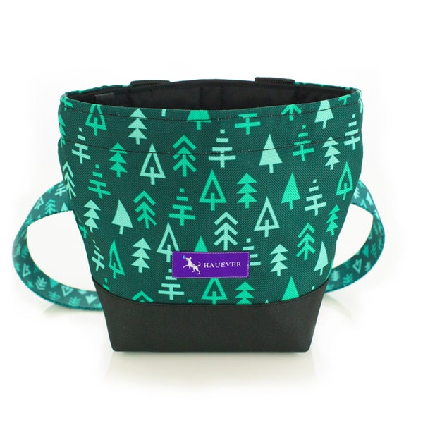 Dog treat bag forest, Green Dog Treat Pouch with magnet lock, Puppy Treat Training Bag, Waterproof Dog Trainer pouch, Dog Lover Gift