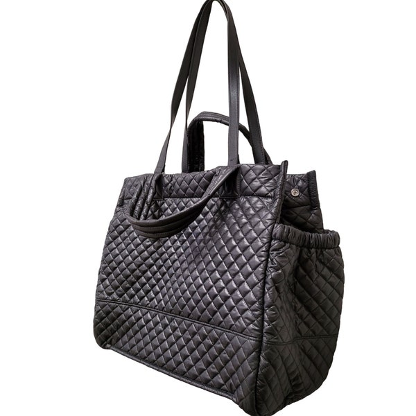 ClaraNY-lightweight X-large Travel tote-Quilted Tote -Diverse carry way-3 way handles-tote for women-water repellent -UV protect-Black