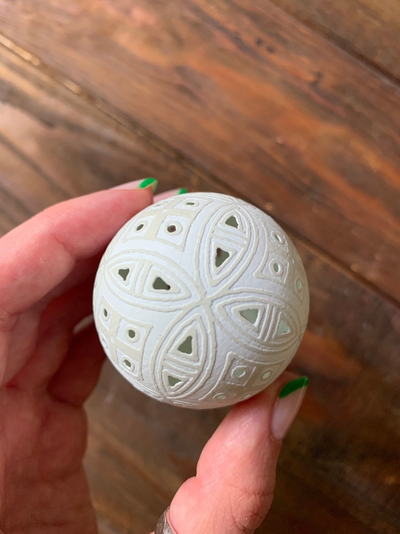 Ukrainian carved pysanka on araucana chicken egg #7