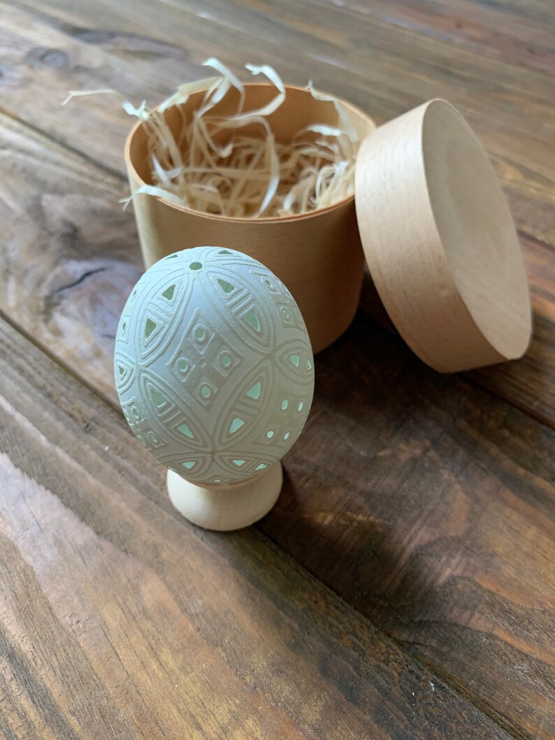 Ukrainian carved pysanka on araucana chicken egg #7
