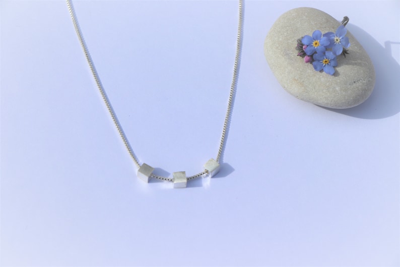 Square cube necklace