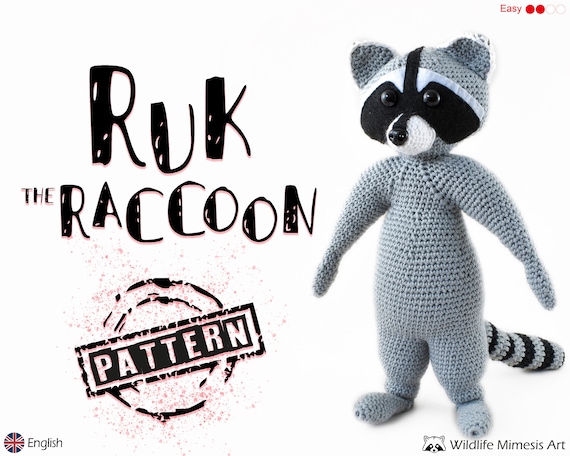 What is the Pattern of a Raccoon's Tail Called: Discover the Unique Markings
