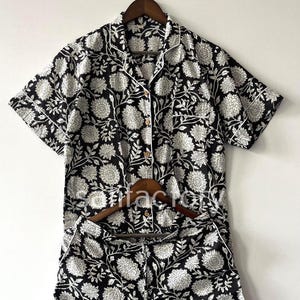 Indian PJ Set, 100% Cotton Block Print Pajama Set, Night Wear, Bridesmaid Pajama Set, Women&#39;s Pajamas Set, Cotton Short And Shirt