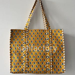 Quilted Cotton Handprinted Reversible Large Multicolor Floral Tote Bag Eco friendly Sustainable Sturdy Grocery Shopping Handmade Boho bag