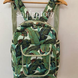 Sac à dos en coton matelassé fait main | Sac à main floral Block Print | Sac de voyage bohème | Sac à dos léger et respectueux de l'environnement | Cartable ethnique