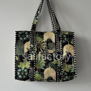 Bestickte gesteppte Baumwolltasche, Baumwolltasche mit Blockprint für Frauen, Boho-Reisetasche, handgemachte Schultertasche, großer Blumen-Weekender, Brautjungfer