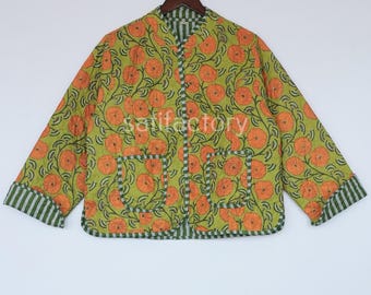 Handgemachte indische gesteppte Baumwolljacke, Boho Blumendruck