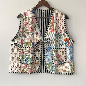 Cotton Quilted Jacket Women Wear Front Open Kimono Stripe piping Handmade Vintage Quilted Vest, Coats, New Style, Boho. Double side wear