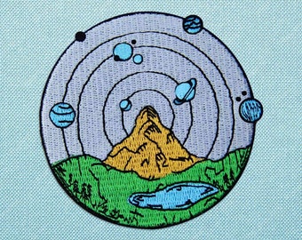 Mountain and planets patch for jackets or backpacks - iron on