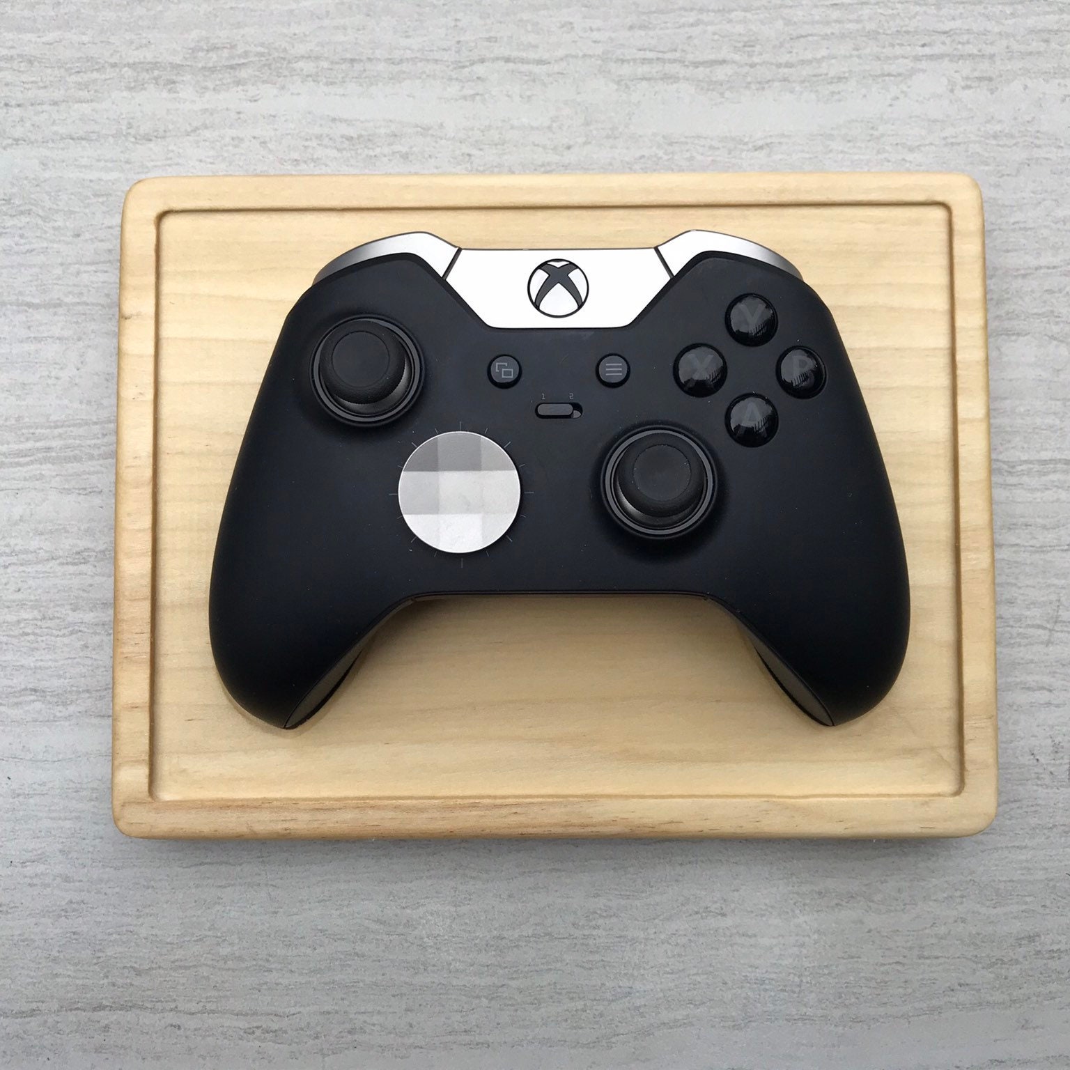 Xbox One Controller Holder (Holds 1)