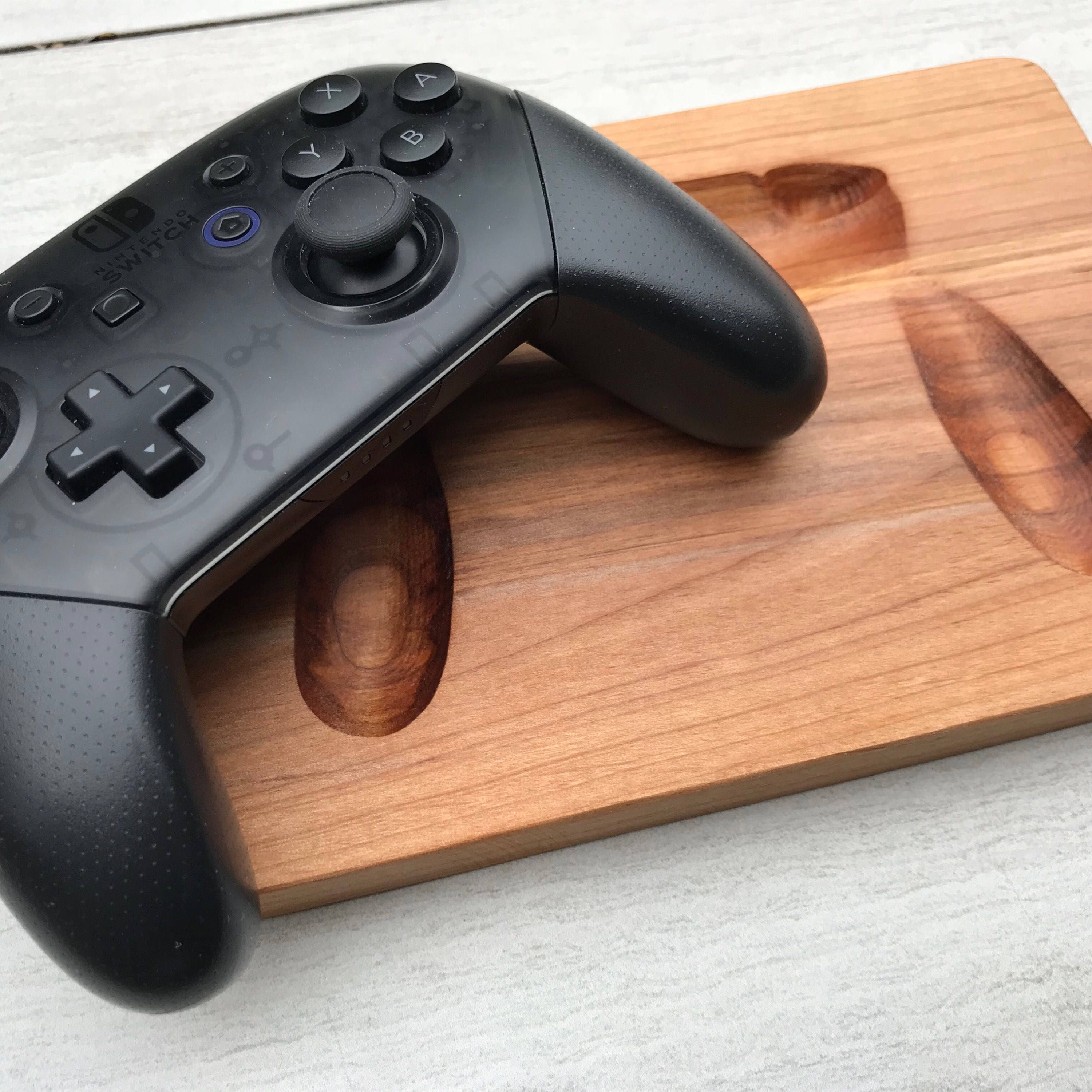 Nintendo Switch Pro Controller Holder (1 Controller)