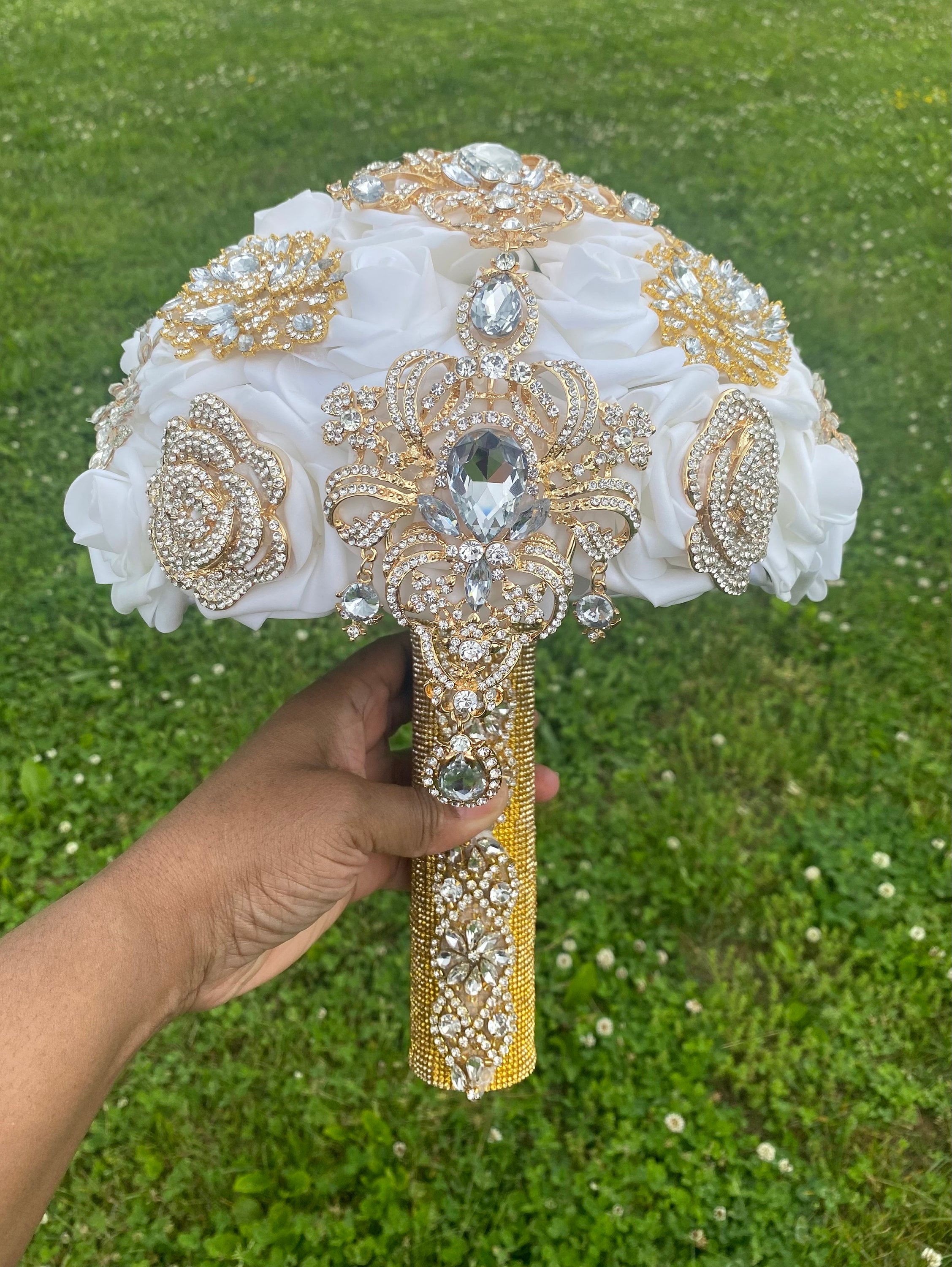 Luxurious Bling Bouquet - White with Gold Bling