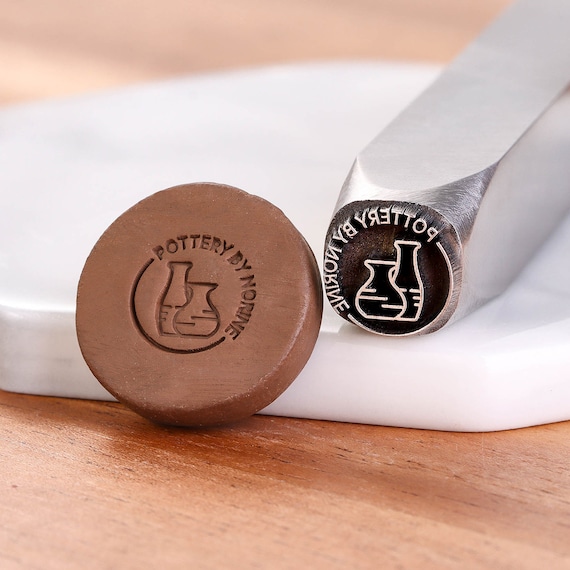 Individueller Keramik-Stempel Aus Metall - Personalisierbar Mit Logo Oder Initialen