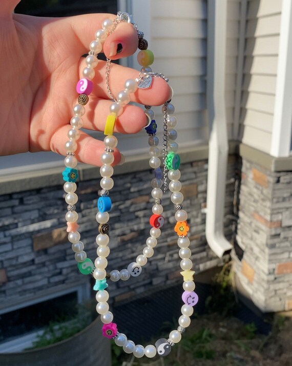 Good Vibes Pearl Necklace Smiley Face 