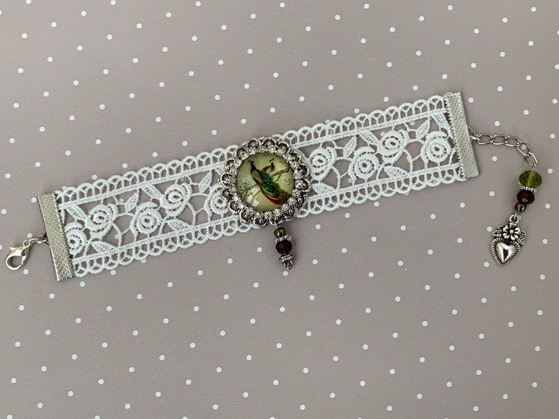 Vintage armband van kant