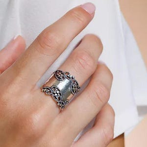 Paz Israel Ring - Etsy