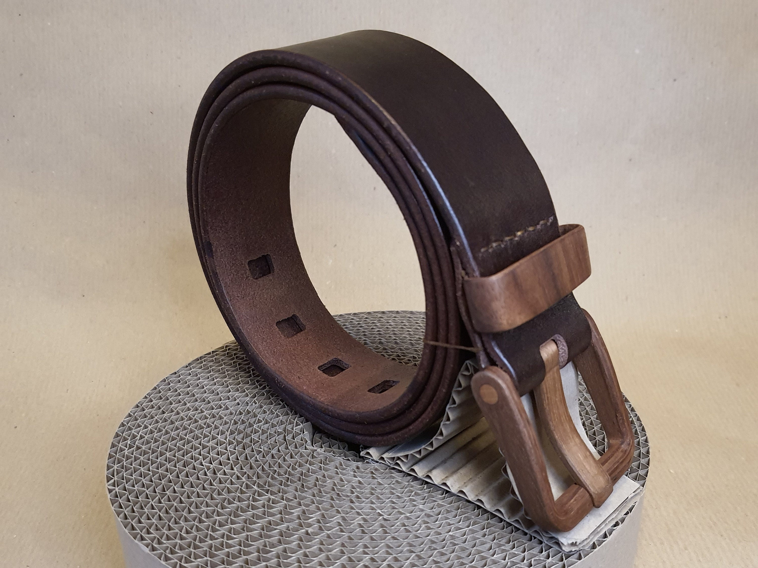 Single Prong Metal Belt Buckle Replacement buckle for belt fits  1-1/4(32mm) Belt Strap-Nickel Plate - Conchos