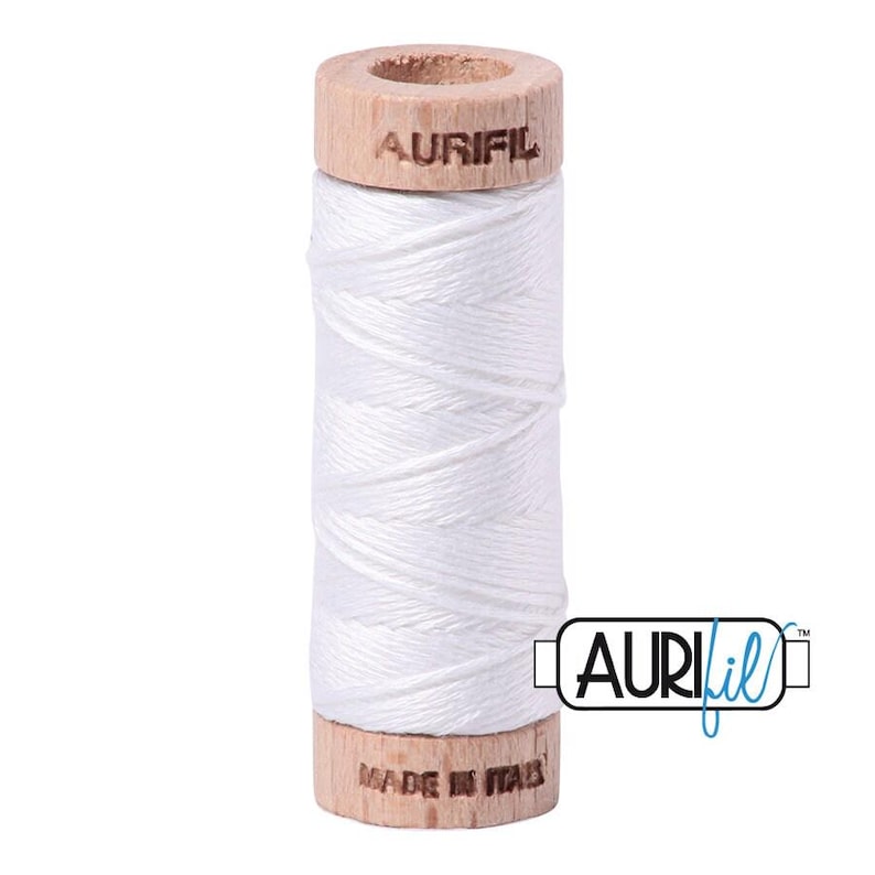 Fil dentaire Aurifil Aurifloss 6 brins, couleur 2024 Blanc éclatant image 1
