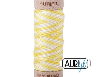 Aurifil Aurifloss Fil dentaire 6 brins Couleur 3910 Jaune citron panaché