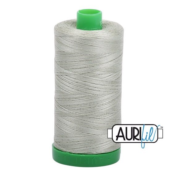 2902 Aurifil - Light Laurel Green 2902 Aurifil - Light Laurel Green