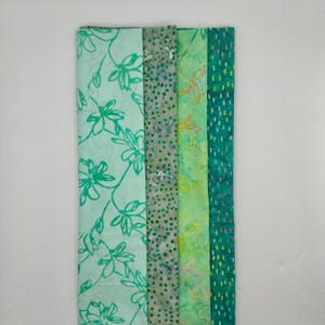 Assorted Batik 4 Half Yards Green Teal Turquoise Gray Grey Stash Builder Marbled Batik Cotton Batik Fabric 2 Total Yards A66