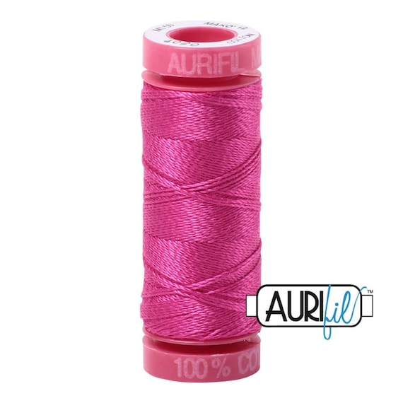 4020 Aurifil - Fuchsia 4020 Aurifil - Fuchsia