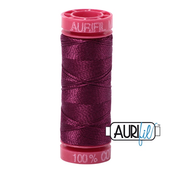 4030 Aurifil - Plum 4030 Aurifil - Plum