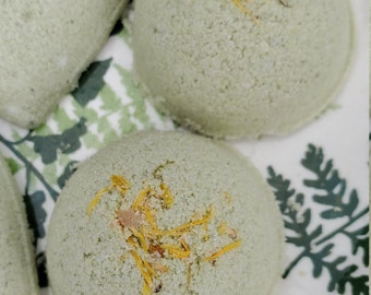 Bombas de baño de jengibre y lima Sin colorantes Sin fragancias Vegano Aceite de coco orgánico Bombas de baño orgánicas de pomelo rosa Aceites esenciales Spa de arcilla francesa