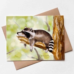Carte de voeux de raton laveur faisant la sieste | Modèle n°076 | Taille A2 | 4,25 x 5,25 pouces plié | Carte de correspondance vierge