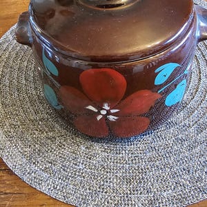 Vintage West Bend 2 Qt Bean Pot