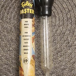 Jeringa Pyrex vintage de Foley en tubo de cartón original
