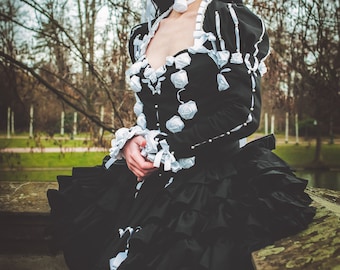 Robe Gothic Lolita Noire et Blanche Mariée Cosplay Costume Gothique Roses Rubans Rococo Victorienne couture size S M 36 38