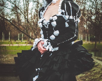 Vestido gótico lolita blanco y negro, disfraz de novia para cosplay, rosas góticas y cintas, estilo rococó victoriano de alta costura, tallas S, M, 36 y 38.