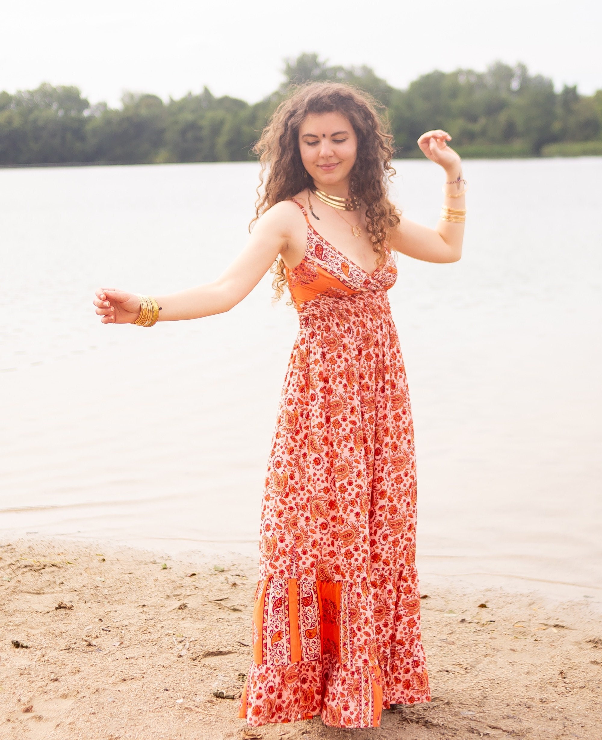 Robe longue à motifs d'été boheme, hippie chic bohemian, noire