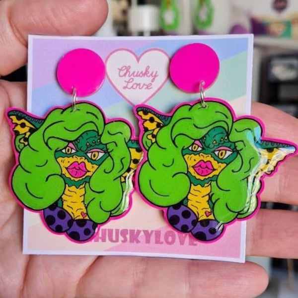 Gremlin Greta earrings. Gremlins horror movie. Gizmo. Halloween cosplay. 90's Girl. hand painted